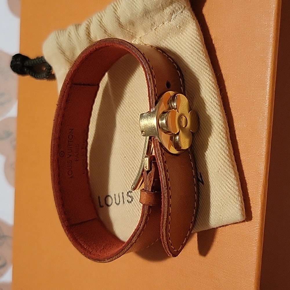 LV Flower metal and leather strap bracelet